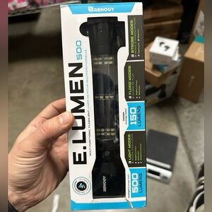 Renogy E.Lumen 500 Multi-Functional Flashlight Rechargeable Battery, Solar